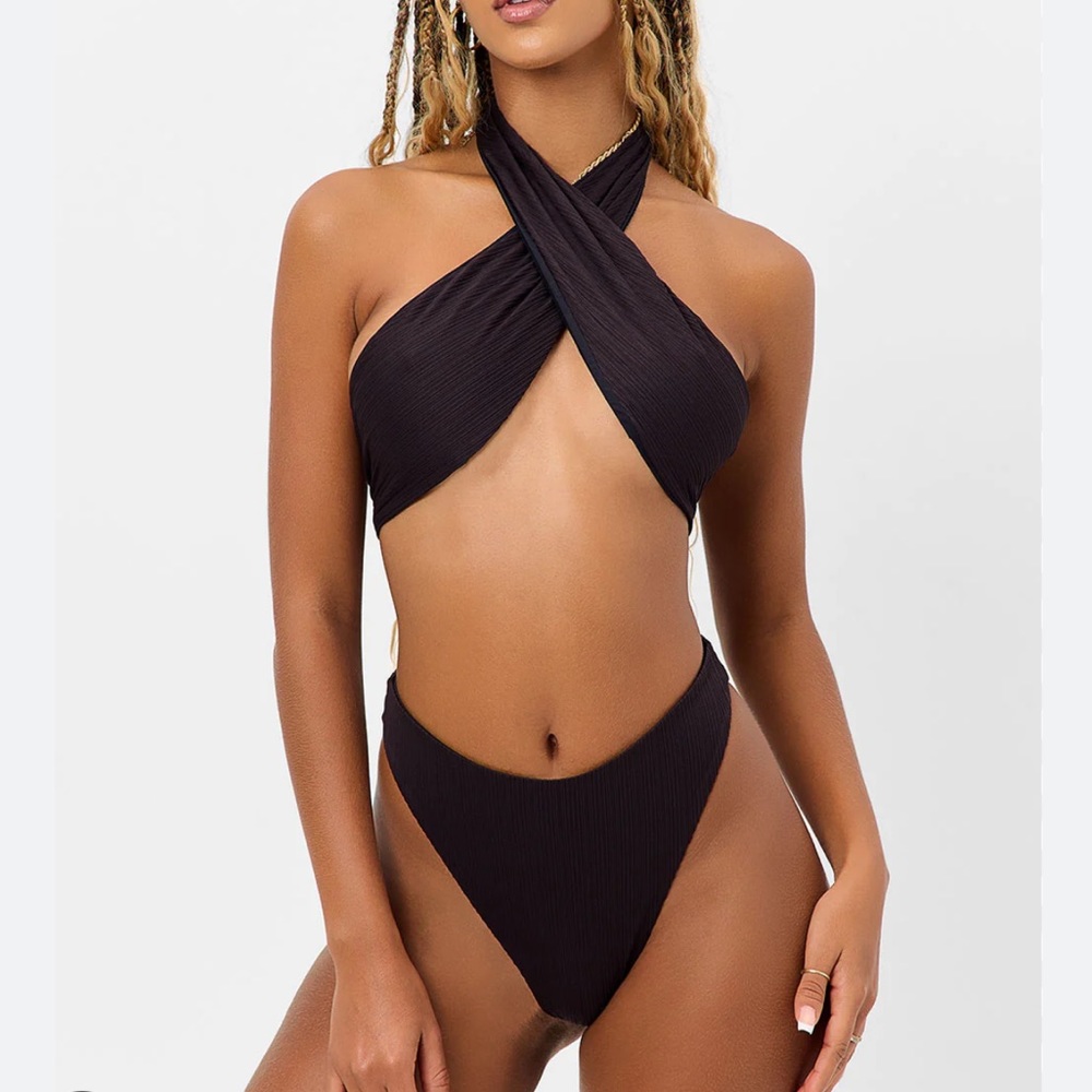 Frankie’s Bikinis | Dorothy Plissé Halter One Piece Swimsuit